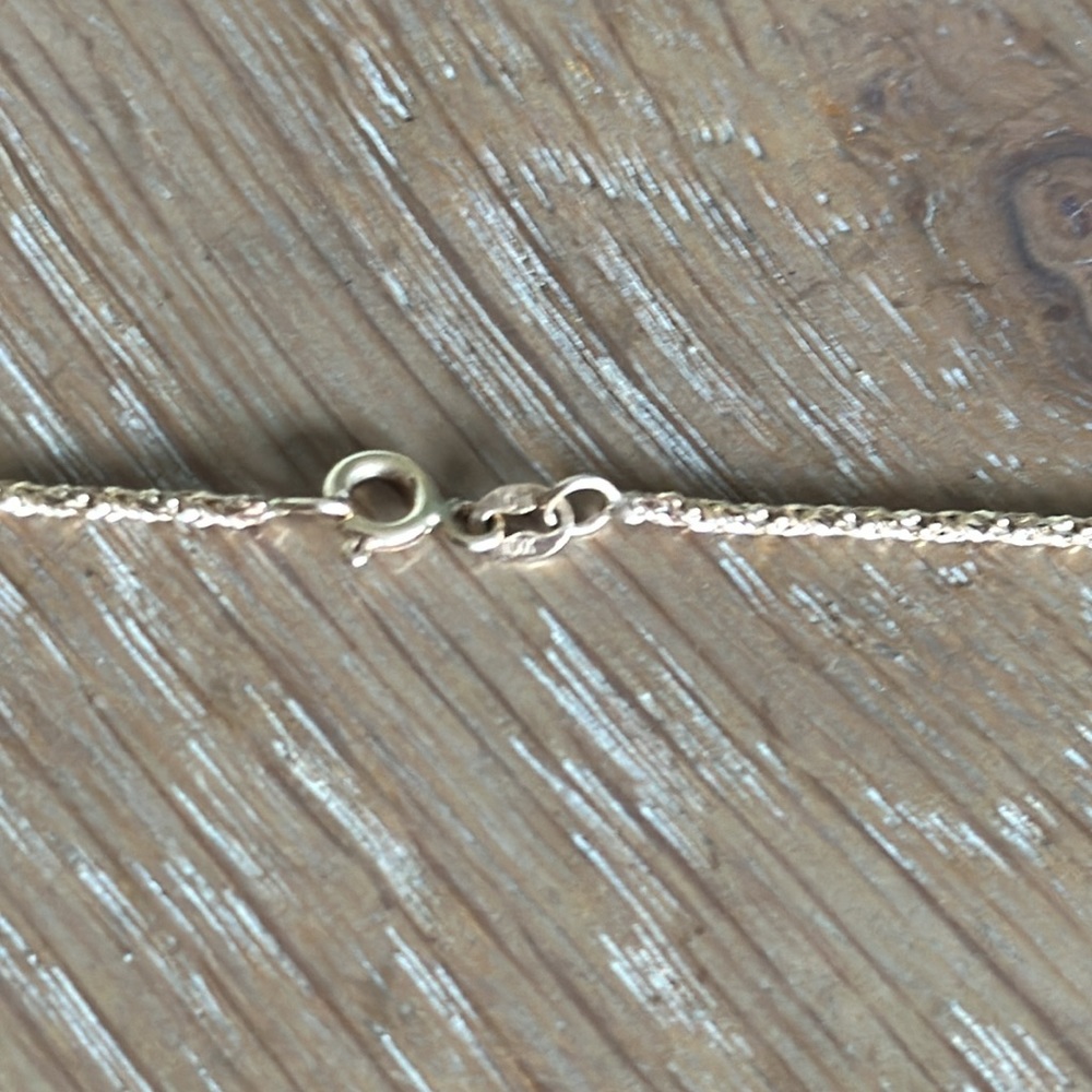 Solid gold rope chain necklace 33.5” long 10 K 6 grams solid gold rare size! - Picture 8 of 11